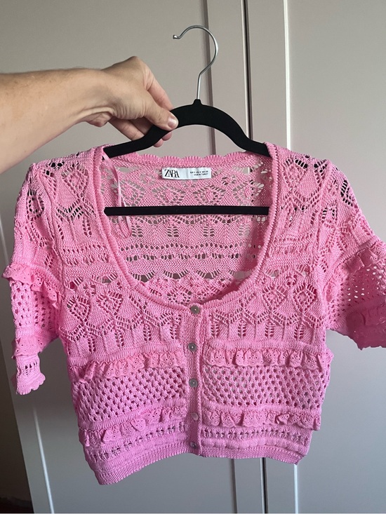 Zara Sweaters - Zara Pink Crochet Ruffle Knit Cardigan Crop Top Short Sleeve Size Small